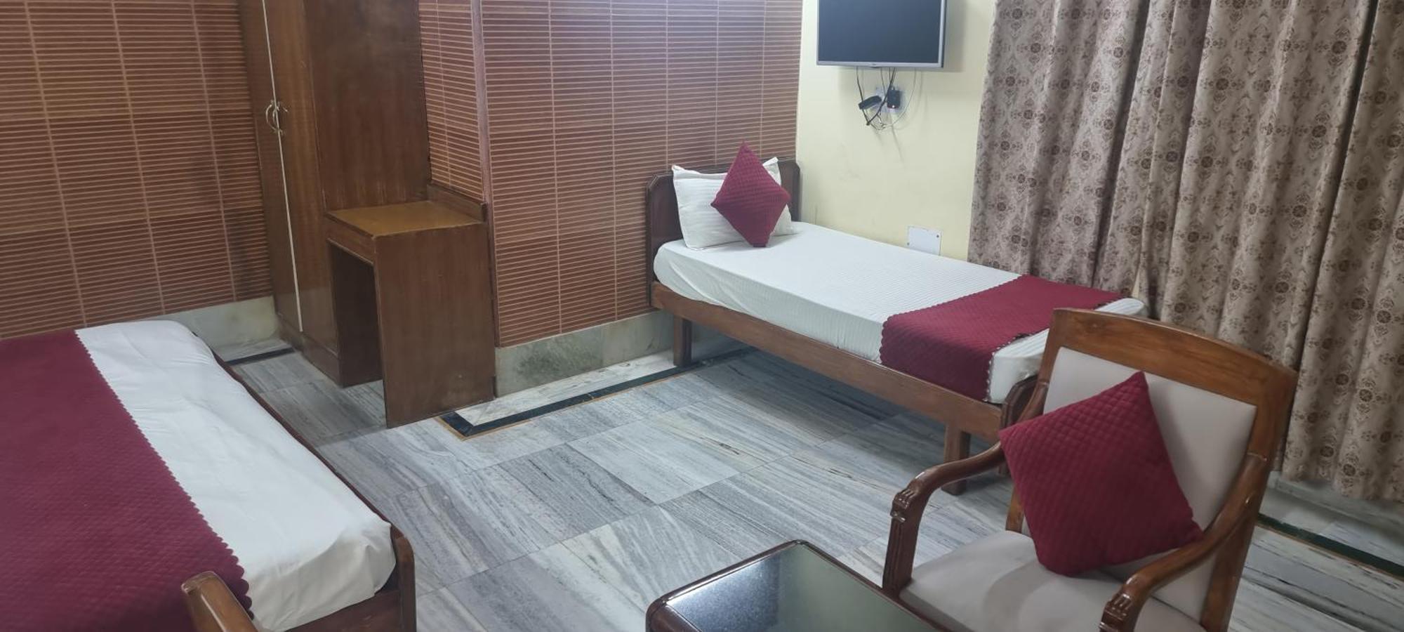 Hotel Har Ki Pauri By Around Stays Haridwār Dış mekan fotoğraf