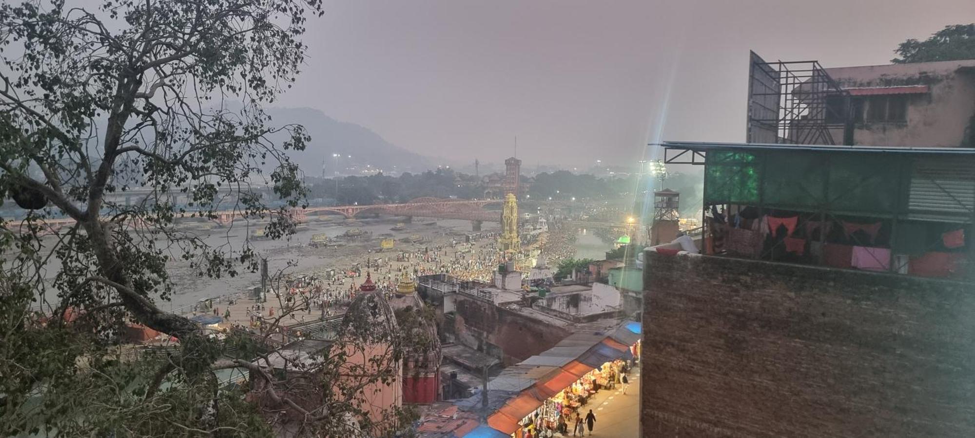 Hotel Har Ki Pauri By Around Stays Haridwār Dış mekan fotoğraf