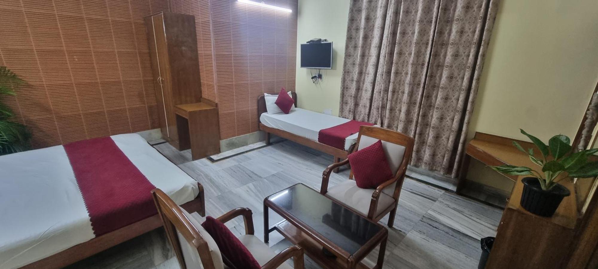 Hotel Har Ki Pauri By Around Stays Haridwār Dış mekan fotoğraf