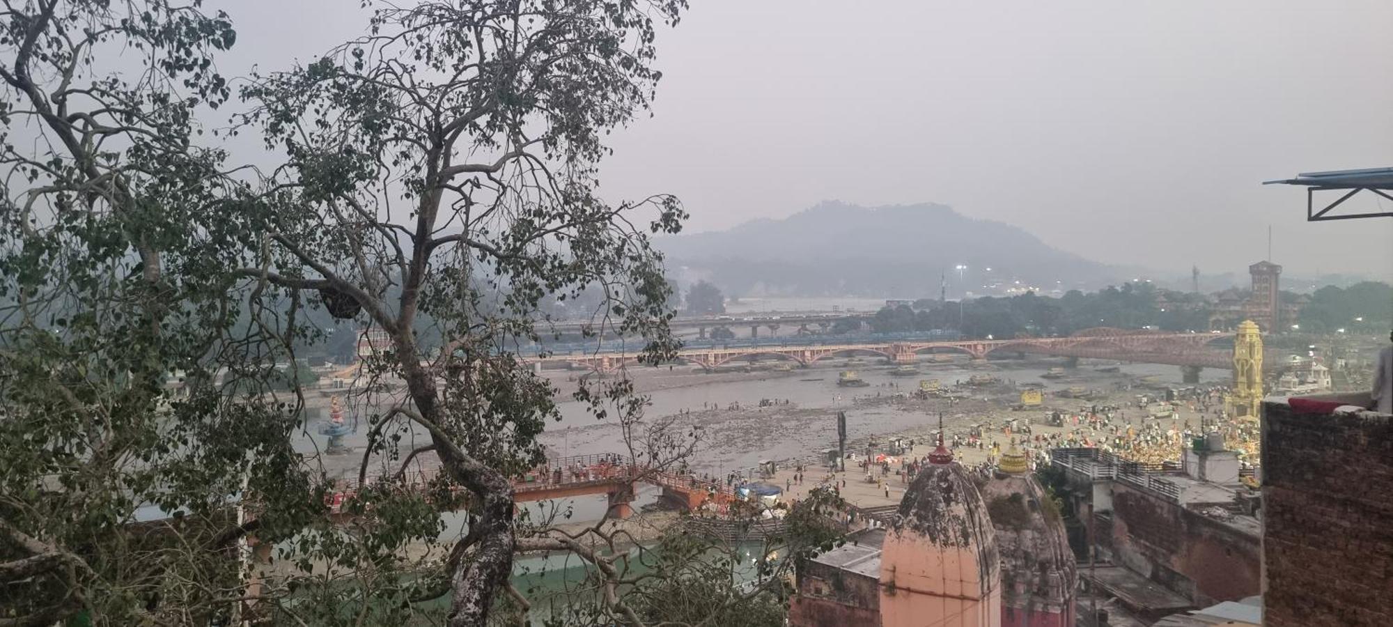 Hotel Har Ki Pauri By Around Stays Haridwār Dış mekan fotoğraf